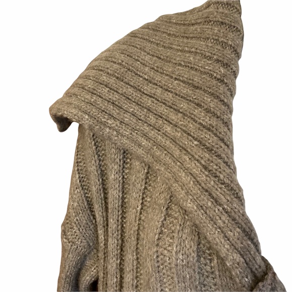 GSUS | Knit Cardigan - Picture 7 of 15